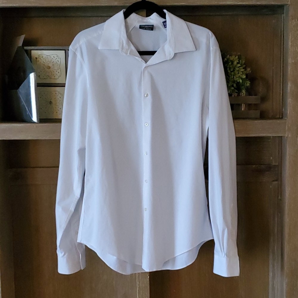 Basic White Dress Shirt